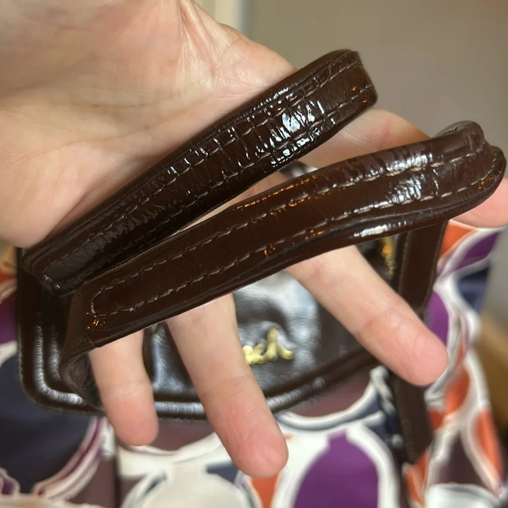 013 Coach Ashley Signature Satchel - Picture 3 of 10